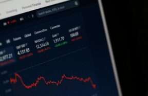 Invertir Siendo Joven: 5 Pasos para tu Futuro Financiero