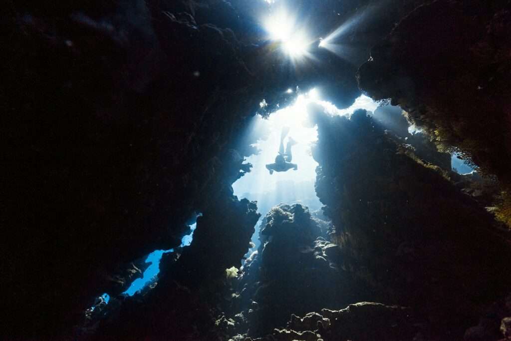 7 Secretos Profundos del Buceo que Te Dejarán Boquiabierto (Más que la Falta de Aire) claves para bucear
