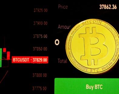 bitcoin caida mayo 2025