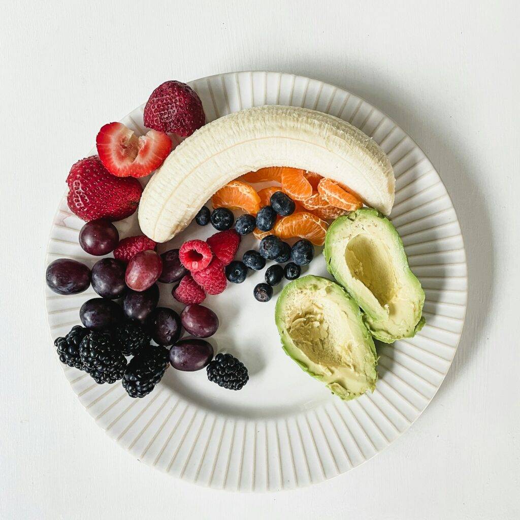 Desayunos con Sello Femenino: 7 Claves para Empezar el Día Cargada de Energía y Bienestar desayunos saludables para mujeres