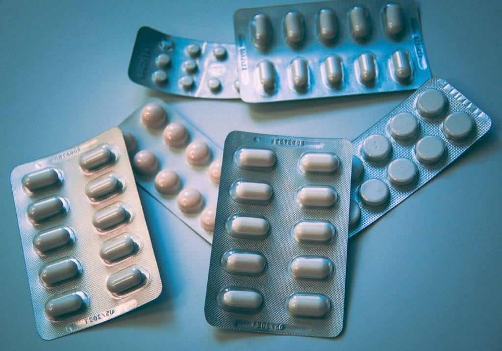 Se estima que el 80% de las personas sufrirá dolor lumbar en algún momento. Descubre las causas más comunes y cómo encontrar alivio. dolor-lumbar