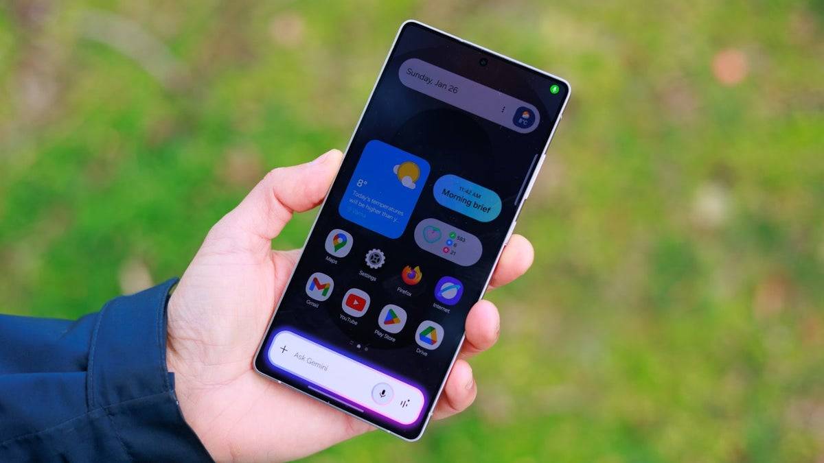 Samsung promete la revolución de One UI 8. ¿Será el fin de Apple o puro marketing? Analizamos los rumores y la fanfarronería surcoreana. one-ui8