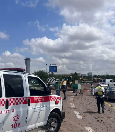 Impacto misil hutí aeropuerto Ben Gurión