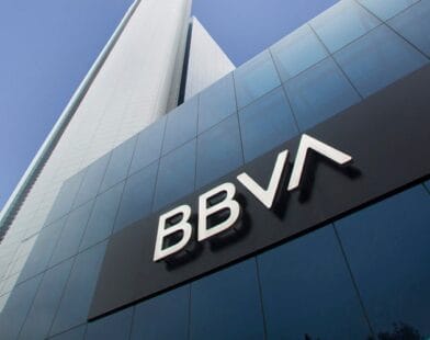 acciones bbva Análisis BBVA: ¿Invertir o buscar otras opciones?