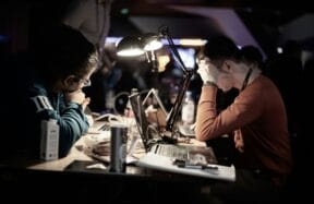 que-hacer-joven-sin-trabajo-espana-2025