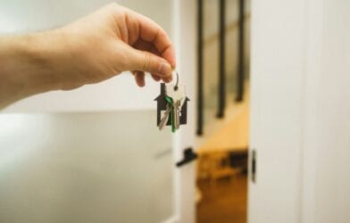 Requisitos Ayuda Alquiler Jóvenes 2025: La Guía Definitiva